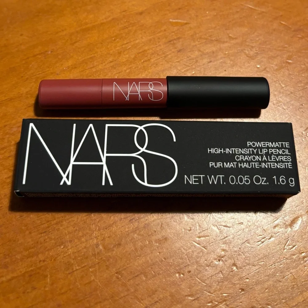 NARS Powermatte High-intensity Lip Pencil Walkyrie